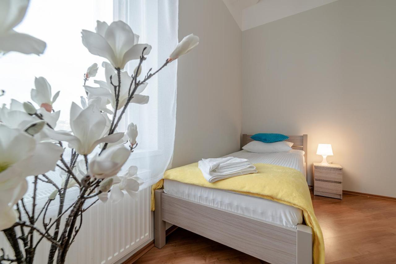 Guz Apartamenty Gizycko Exterior photo